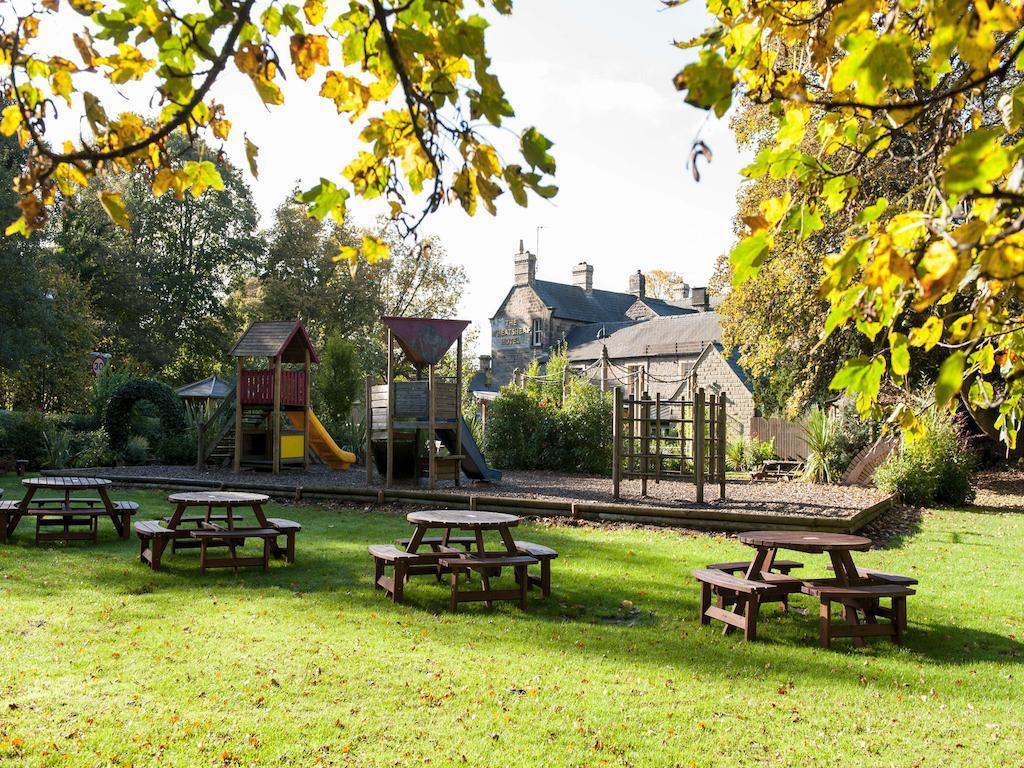 Wheatsheaf, Baslow By Marston'S Inns ภายนอก รูปภาพ